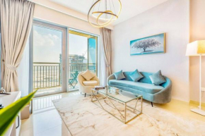 Stunning 1BR Apartment at Harbour Views Dubai Creek